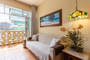 Apartamento inteiro em frente à Praia do Forte